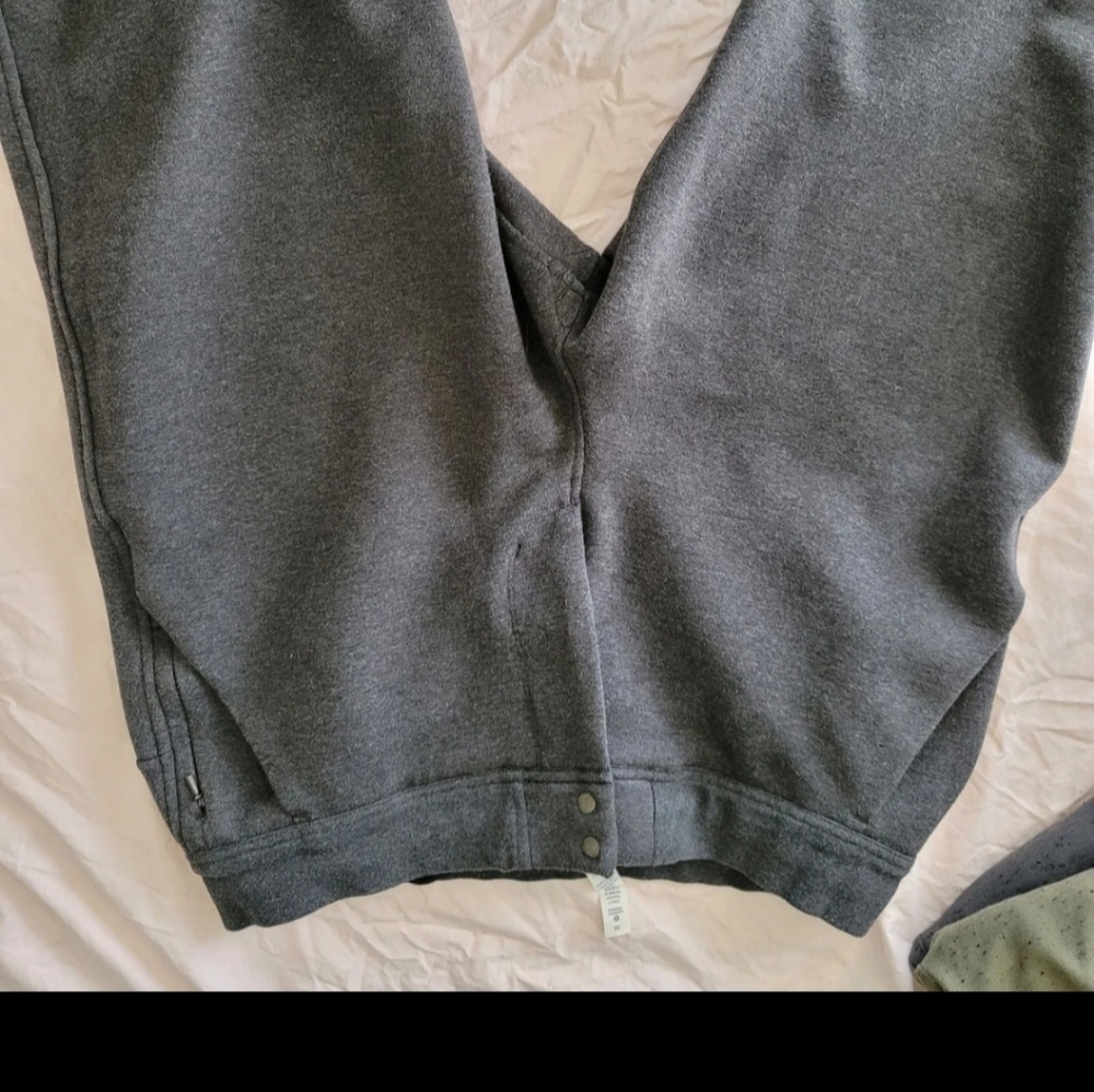 Lululemon Men's Gray Pants
